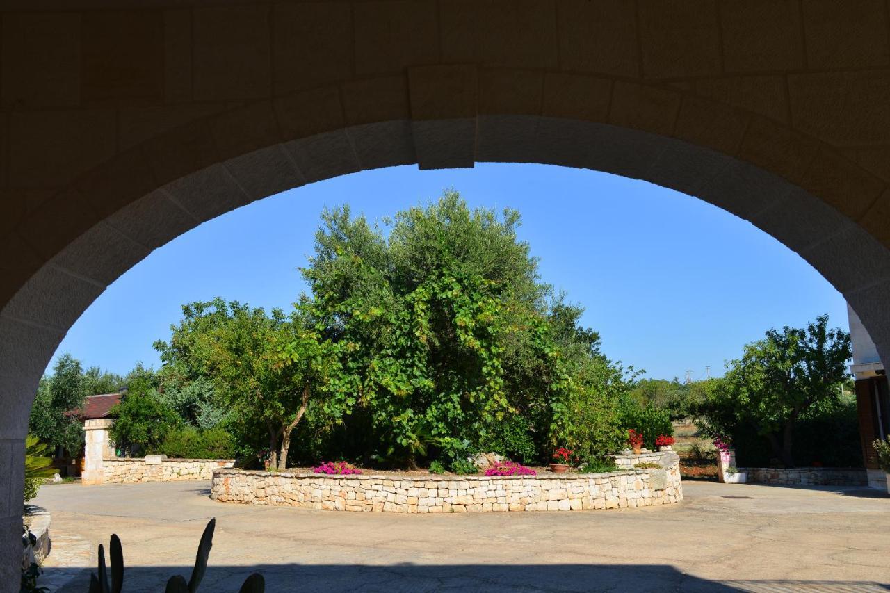 Masseria Peppeturro Cisternino Exterior photo
