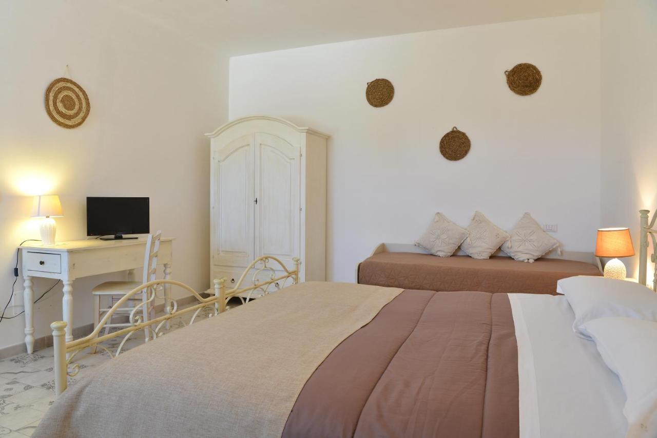 Masseria Peppeturro Cisternino Exterior photo